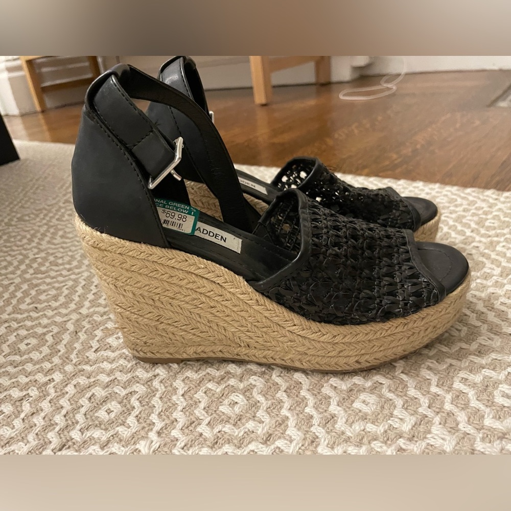 Steve Madden Black Wedges
